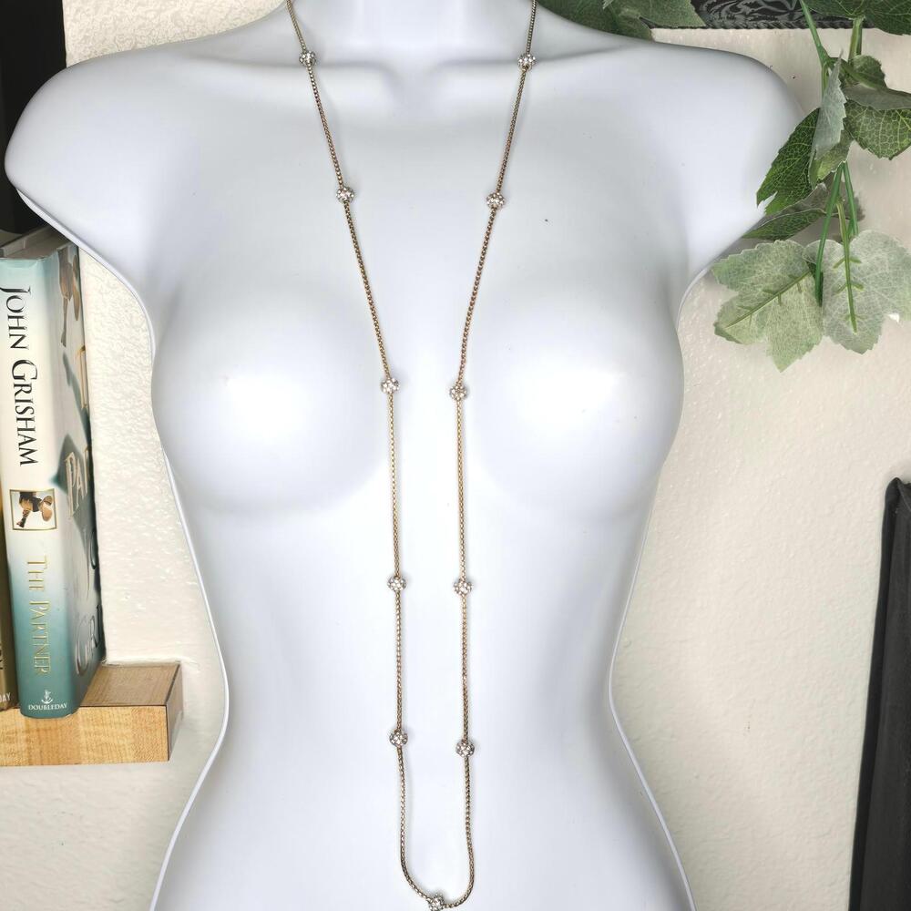 Elegant Gold Chain Necklace with Crystal Accents